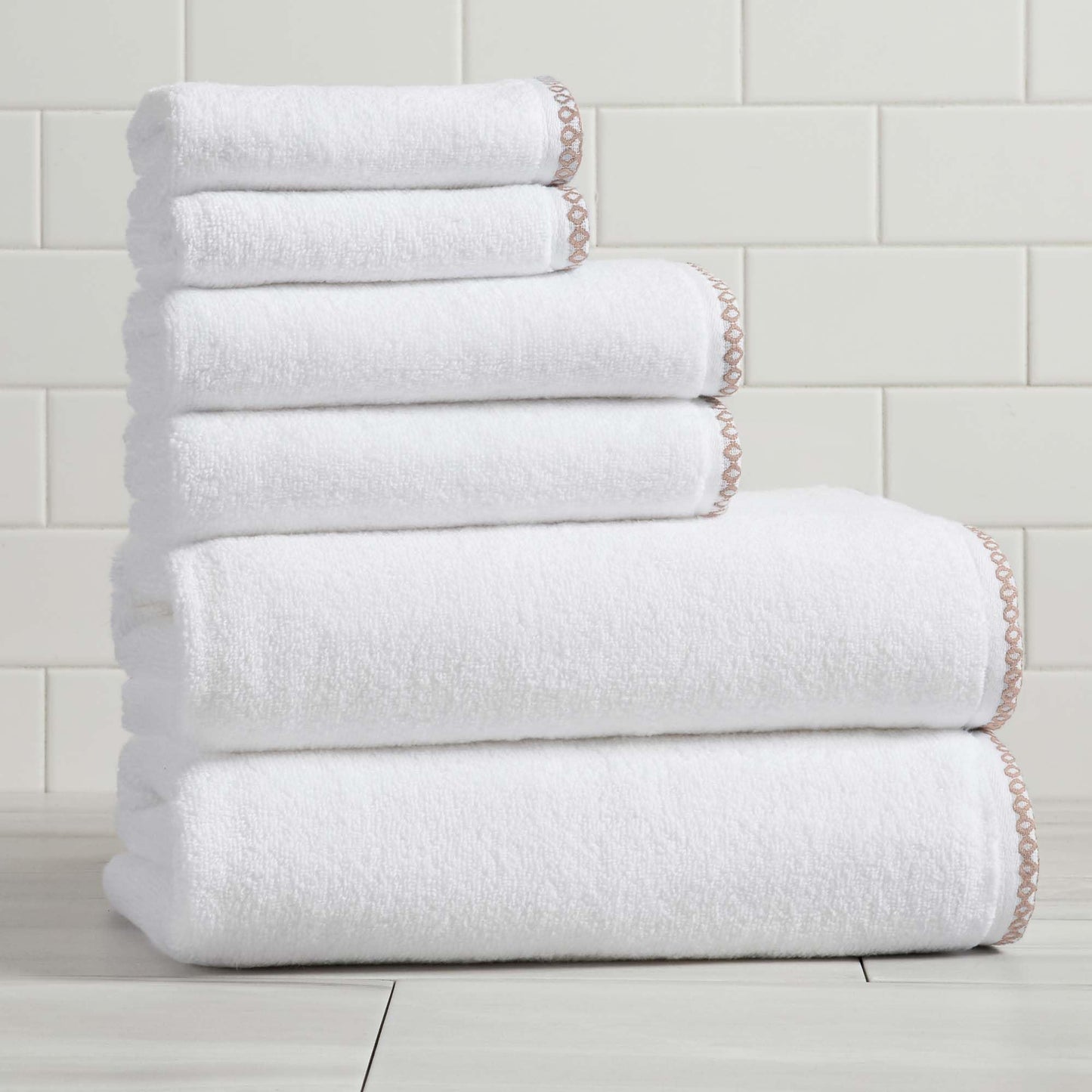 Great Bay Home White Rosewood Bath Towel Set of 6 Cotton Boho Chic Border Design