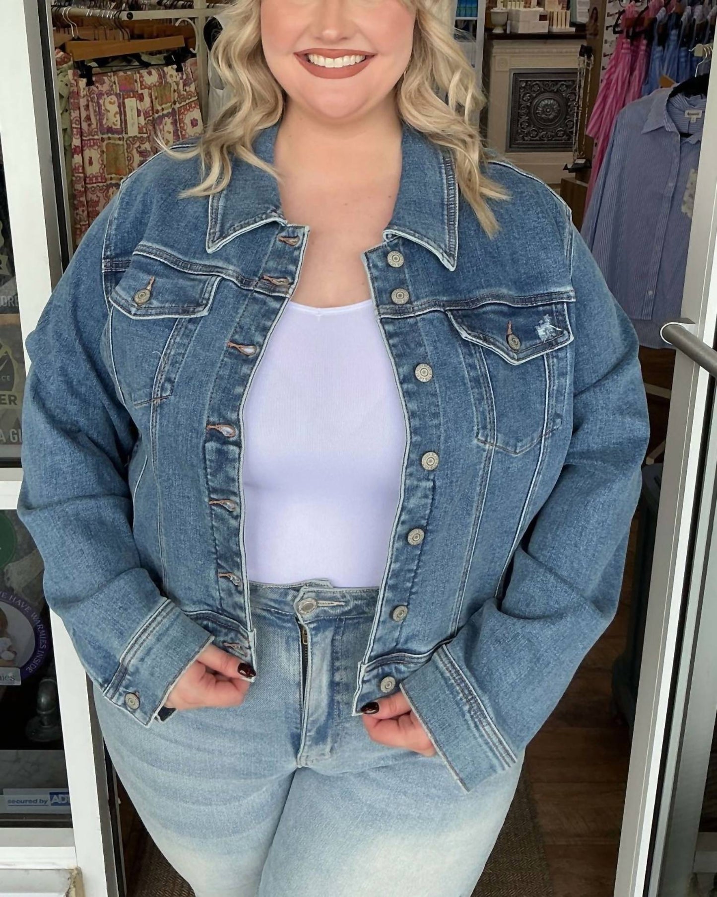 Judy Blue - Classic Washed Denim Jacket