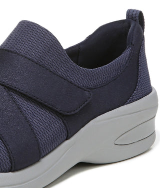 Bzees Women's Refresh Washable Slip On Mary Janes Shoes Blue Size 7.5 M