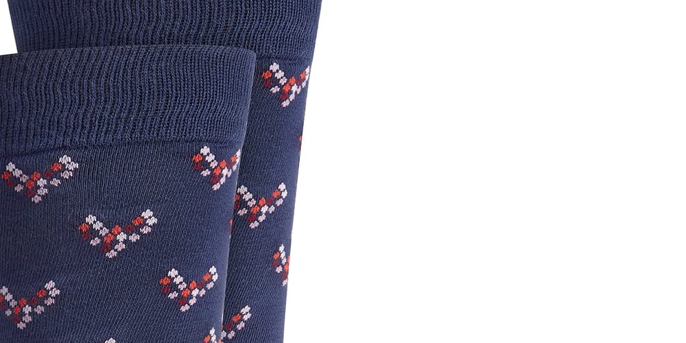 BAR III Women's Navy Pink Arch Support Crew Socks