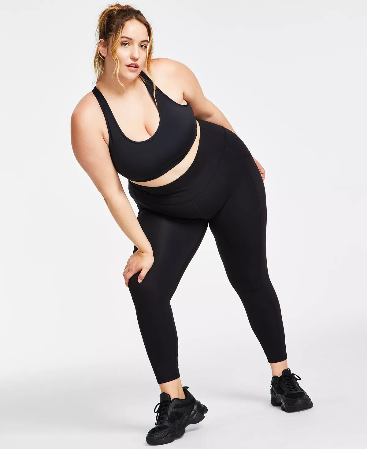 ID Ideology Women's Compression High-Waist Side-Pocket 7/8 Length Leggings Black Size M