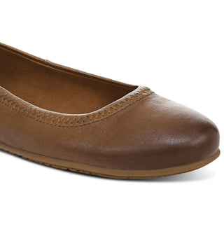 Zodiac Women's Sonia Leather Flat Brown Size 6 M