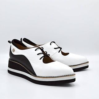 Chelsea Jones - Women's Tempo Oxford Shoes