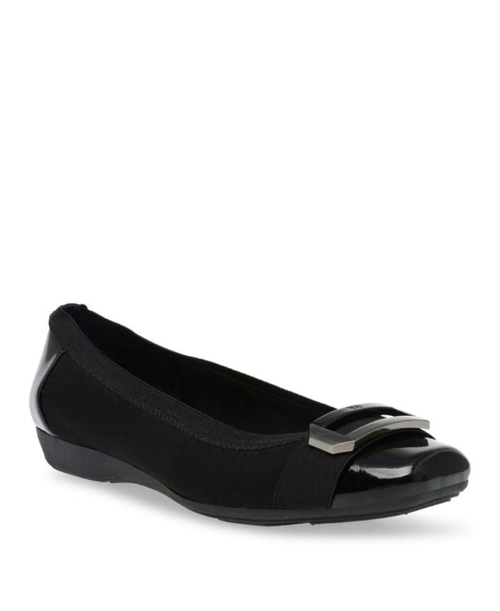 Anne Klein Women's Uplift Flat Black Size 7.5 M