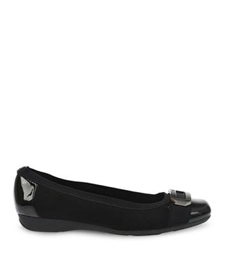 Anne Klein Women's Uplift Flat Black Size 7.5 M