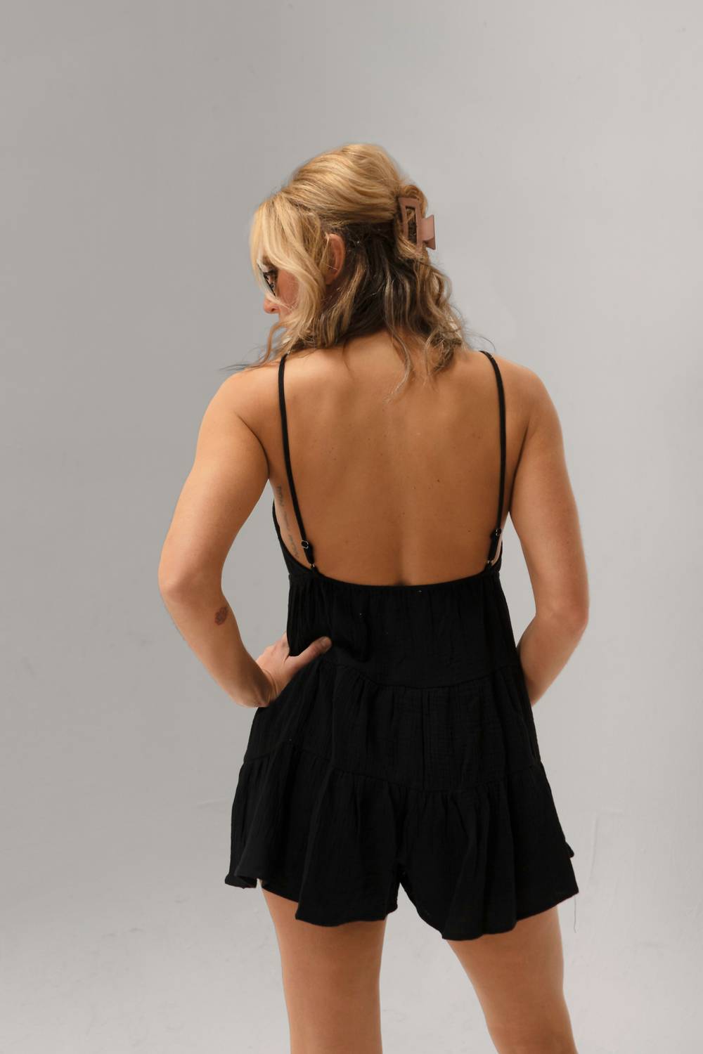 Promesa - Jia Crinkle Surplice Romper