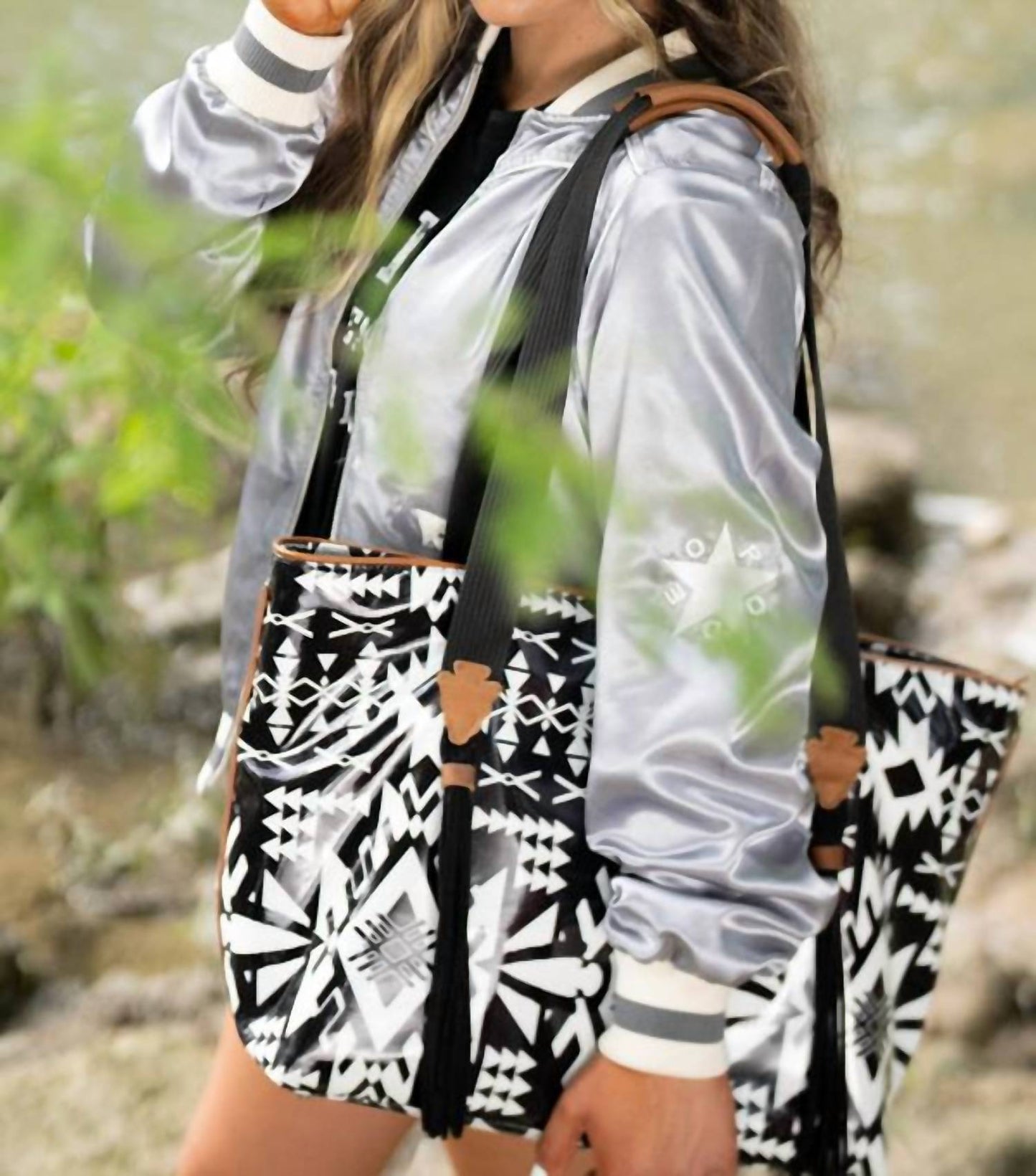Hooey - Women's Puebla Stone Aztec Pattern Tote Bag