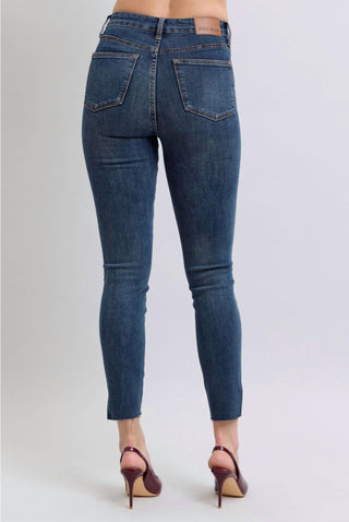 Judy Blue - Cigarette Skinny Jeans