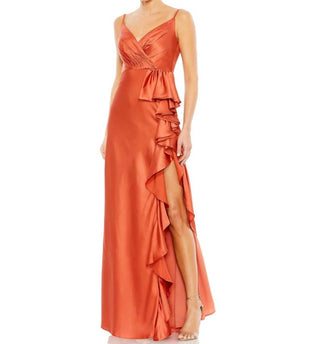 Mac Duggal - Ieena V-neck Spaghetti Strap Satin Gown