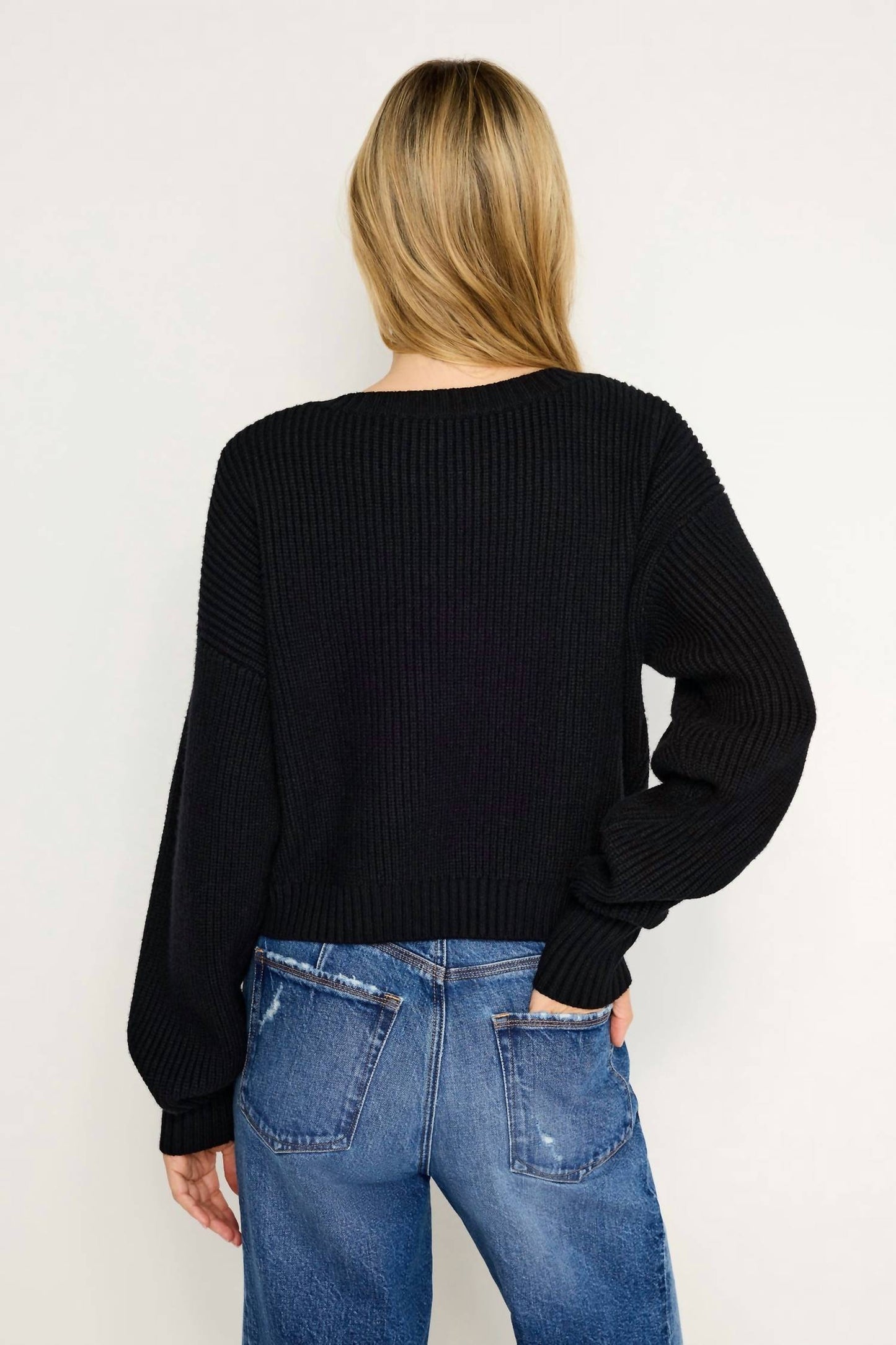 Good American - Cozy Deep V-neck Sweater