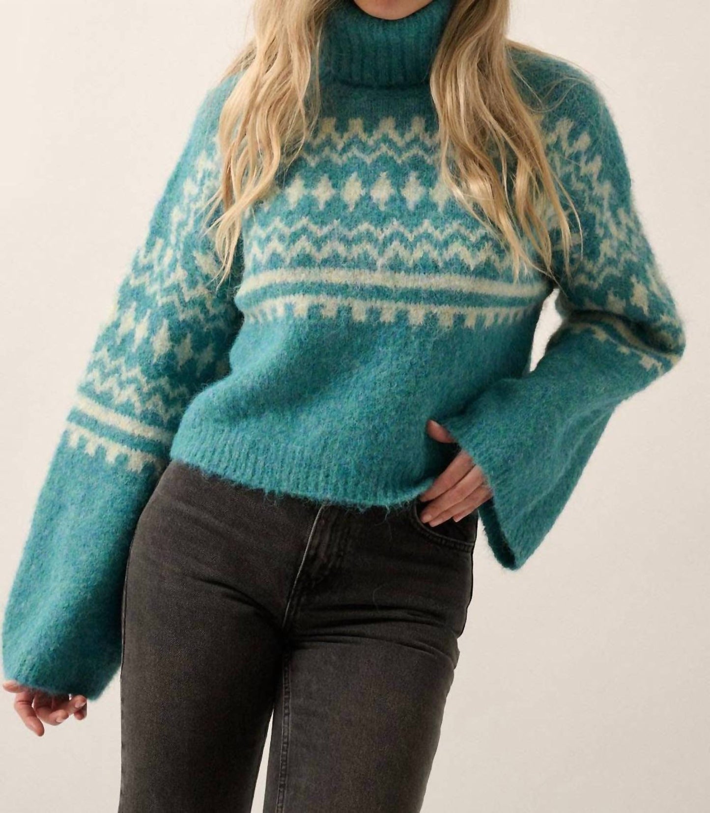 Promesa - Abstract Geometric Turtleneck Loose Fit Sweater
