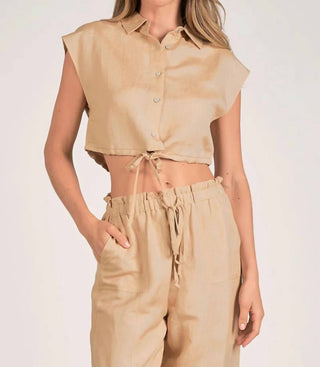 Elan - Crop Linen Button Up Top