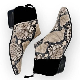 Naked Feet - Women's Chi Bootie