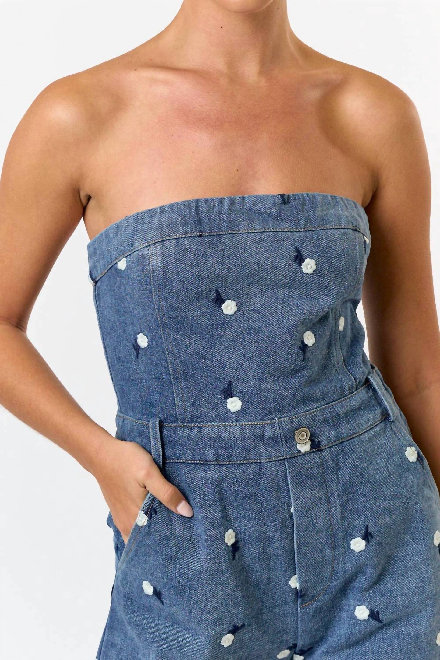 Blue Blush - Floral Embroidered Strapless Romper