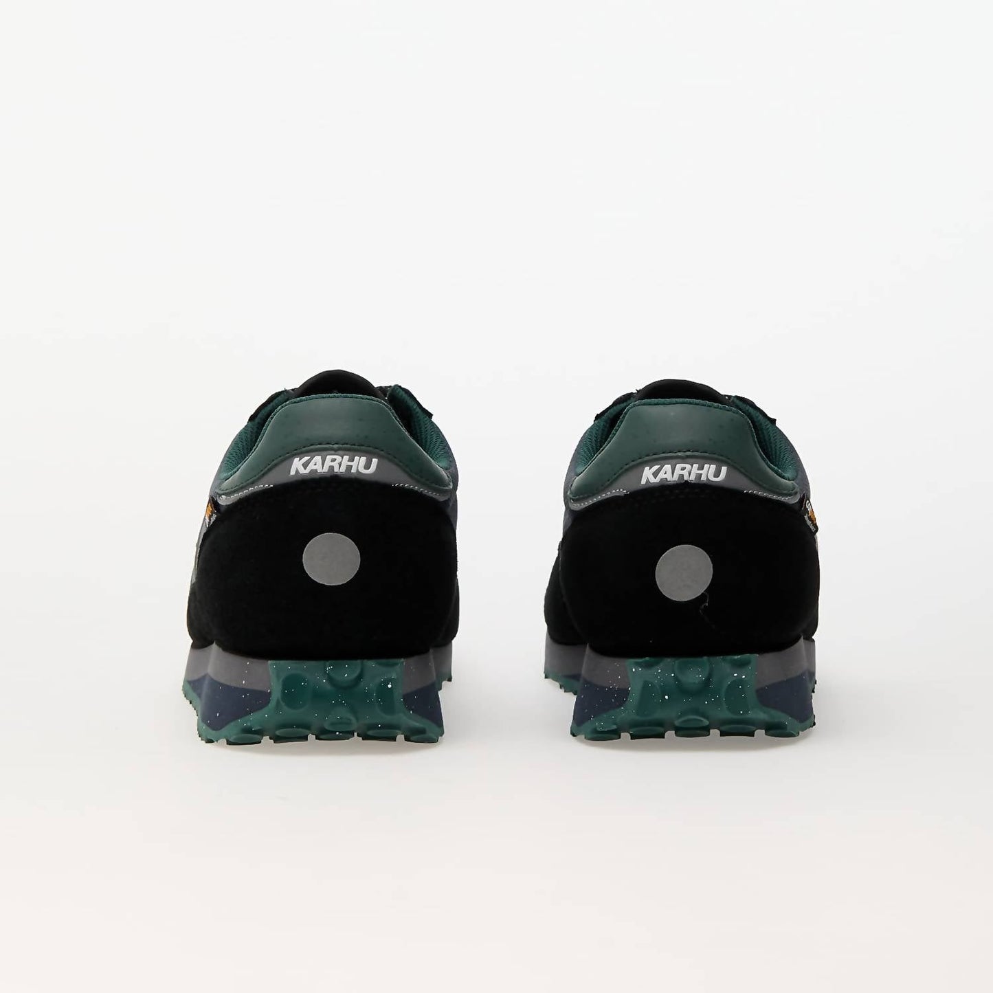 Karhu - Men's Mestari Control Sneakers