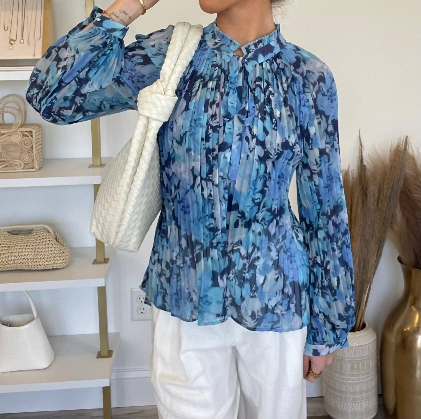 Lucy Paris - Amaya Pleated Puff Sleeve Floral Top