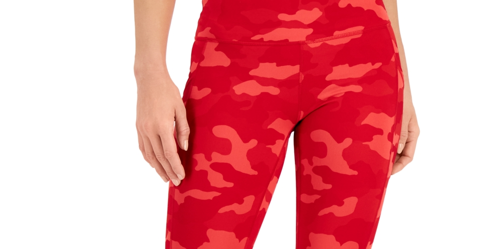 ID Ideology Women's Compression Camo Print Capri Leggings Red Size X-Small