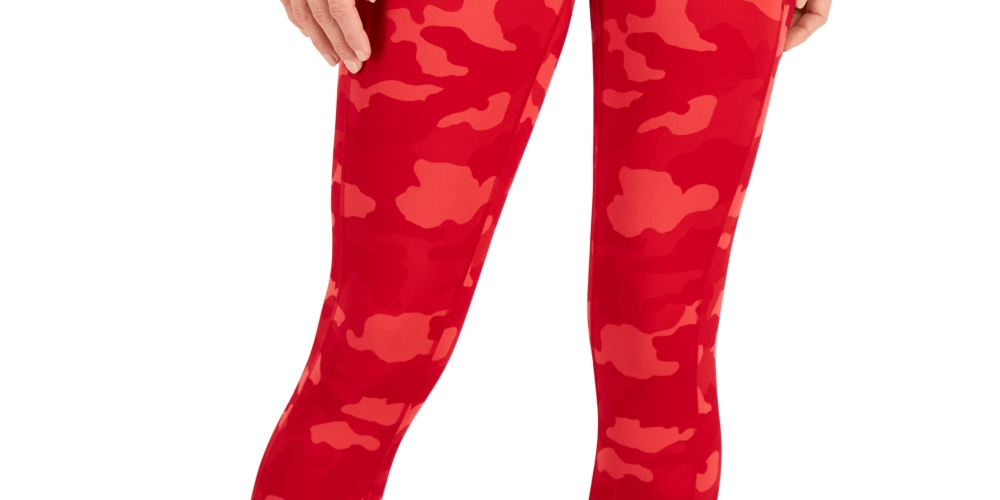 ID Ideology Women's Compression Camo Print Capri Leggings Red Size X-Small