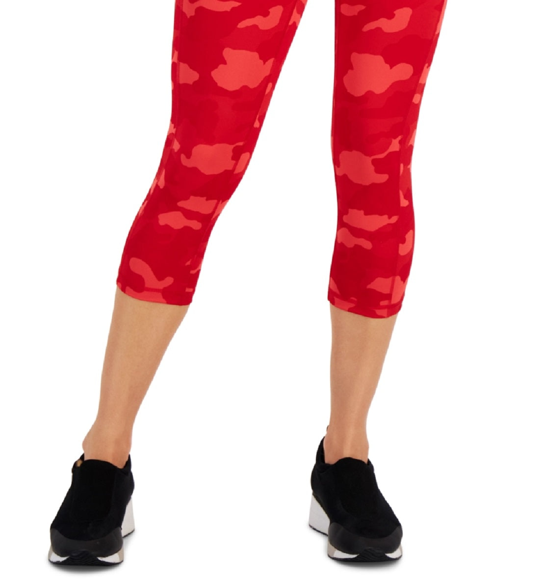 ID Ideology Women's Compression Camo Print Capri Leggings Red Size X-Large