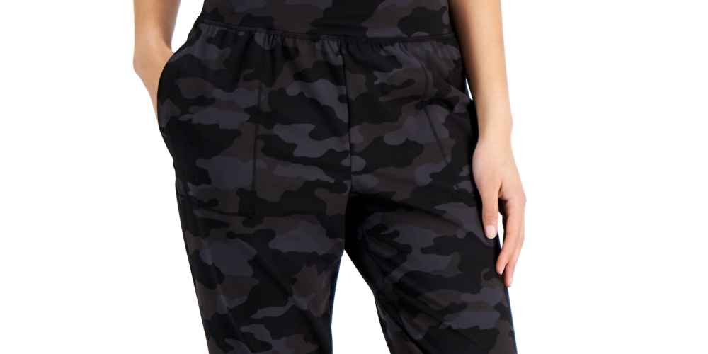 ID Ideology Women's Relaxed Camo Print Joggers Black Size X-Small