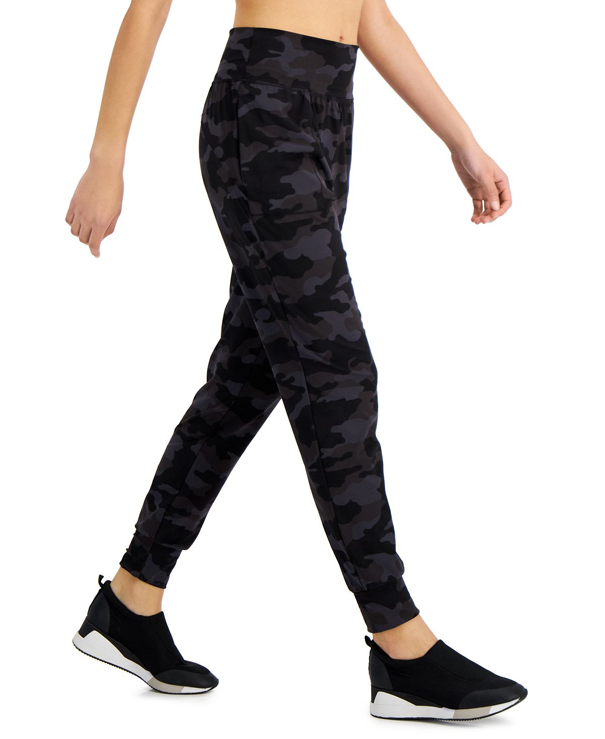 ID Ideology Women's Relaxed Camo Print Joggers Black Size Medium