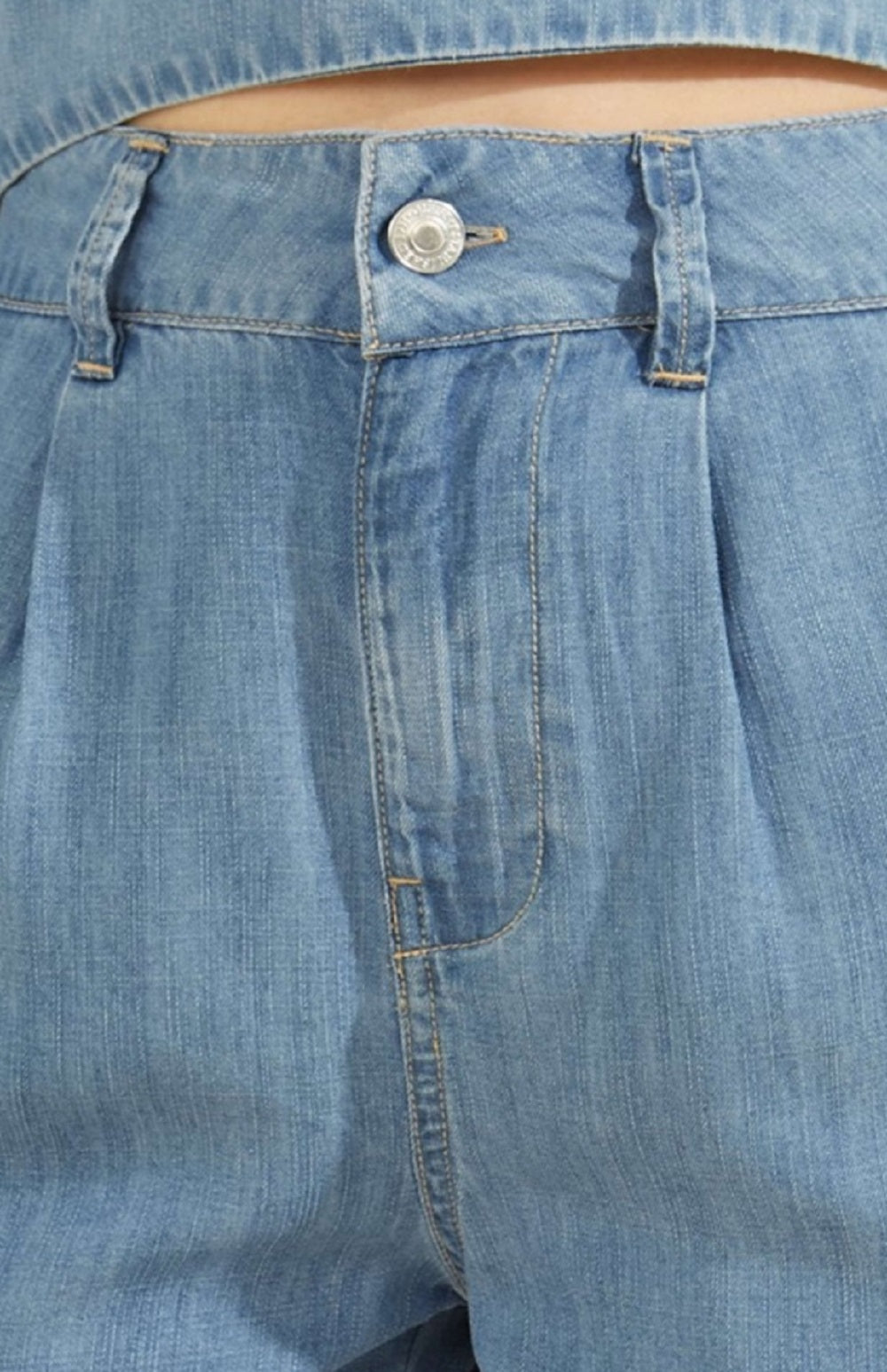 GUESS Women's Nenita Denim Shorts Assorted Size 31
