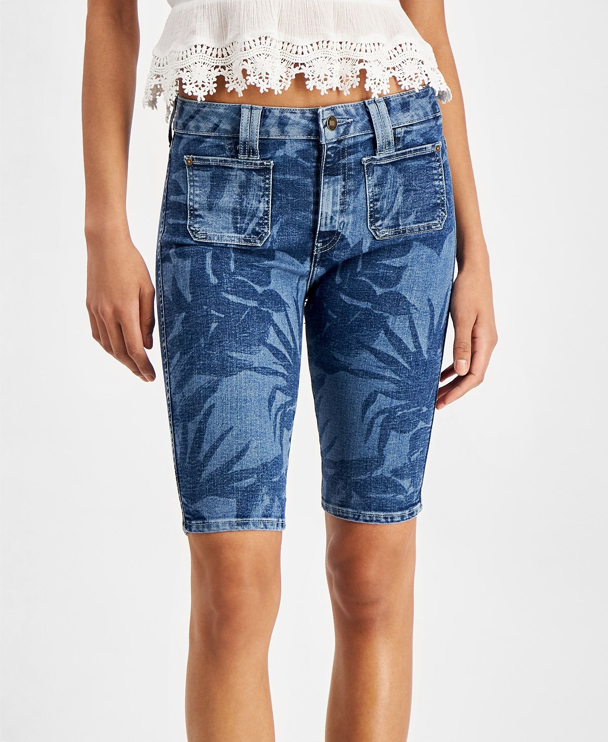 GUESS Women's Mika Denim Bermuda Shorts Blue Size 28