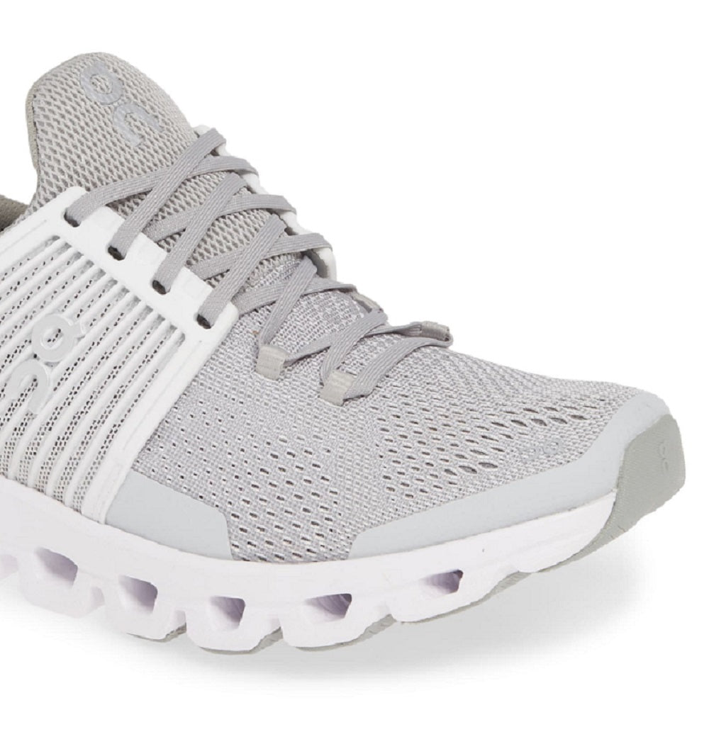 ON Women's Cloudswift Low Top Running Sneakers Gray Size 6