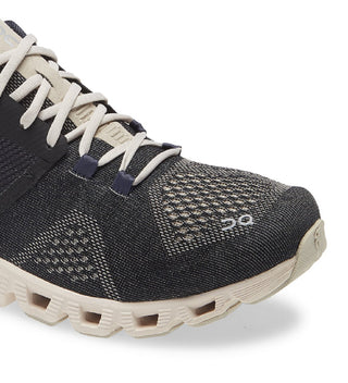 ON Women's Cloud X Training Shoe Black Size 9