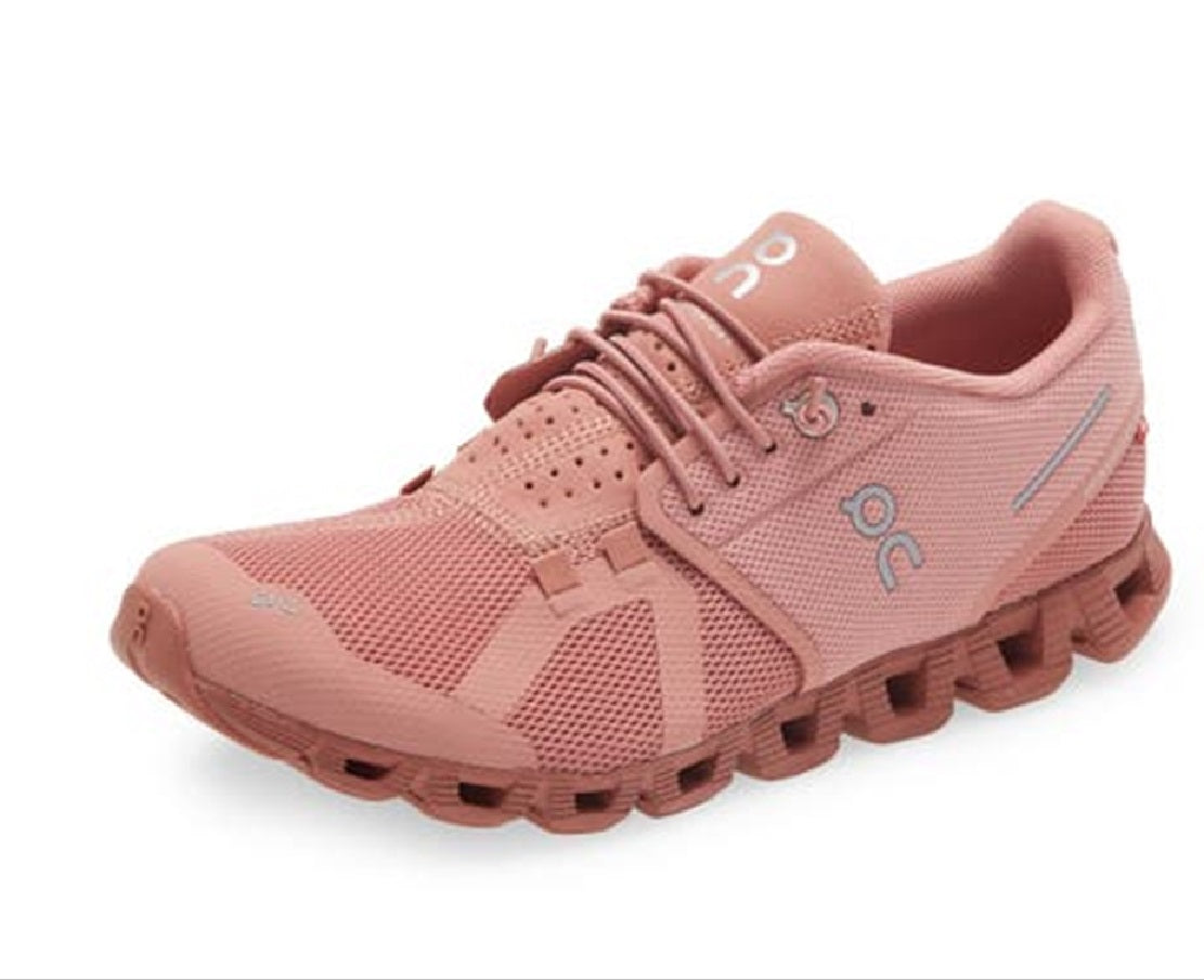 On Running Women's Cloud Monochrome Sneaker in Rose Pink Size 7