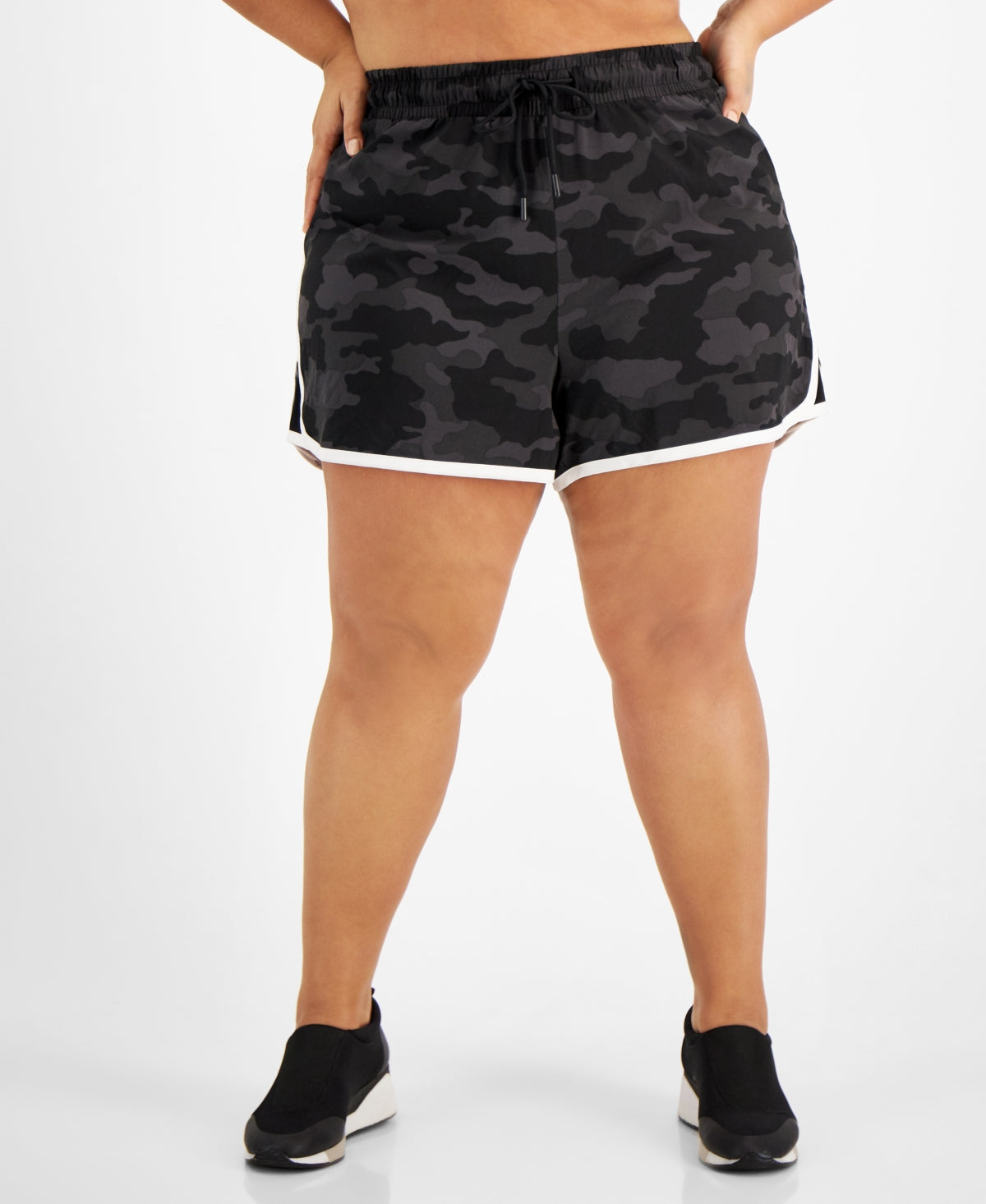 ID Ideology Women's Camp Print Running Shorts Black Size 2X