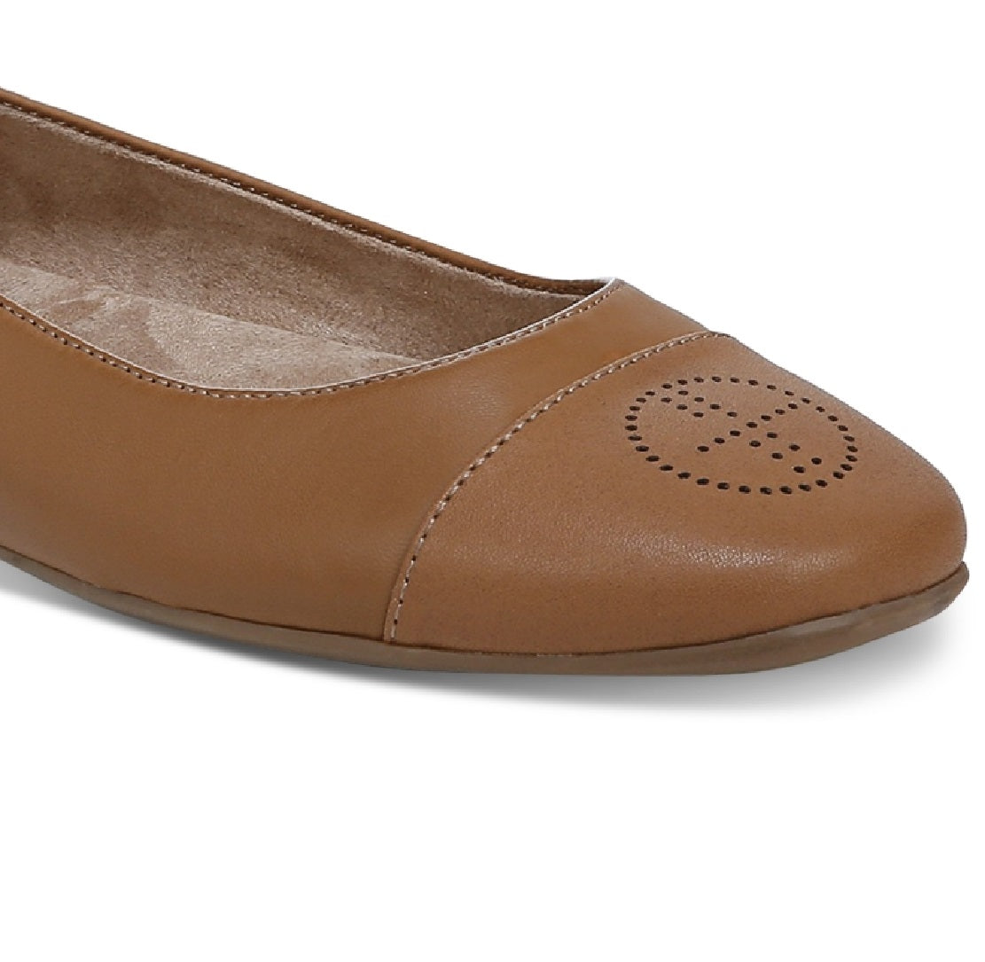 Giani Bernini Women's Aerinn Slip On Ballet Flats Brown Size 7.5 M