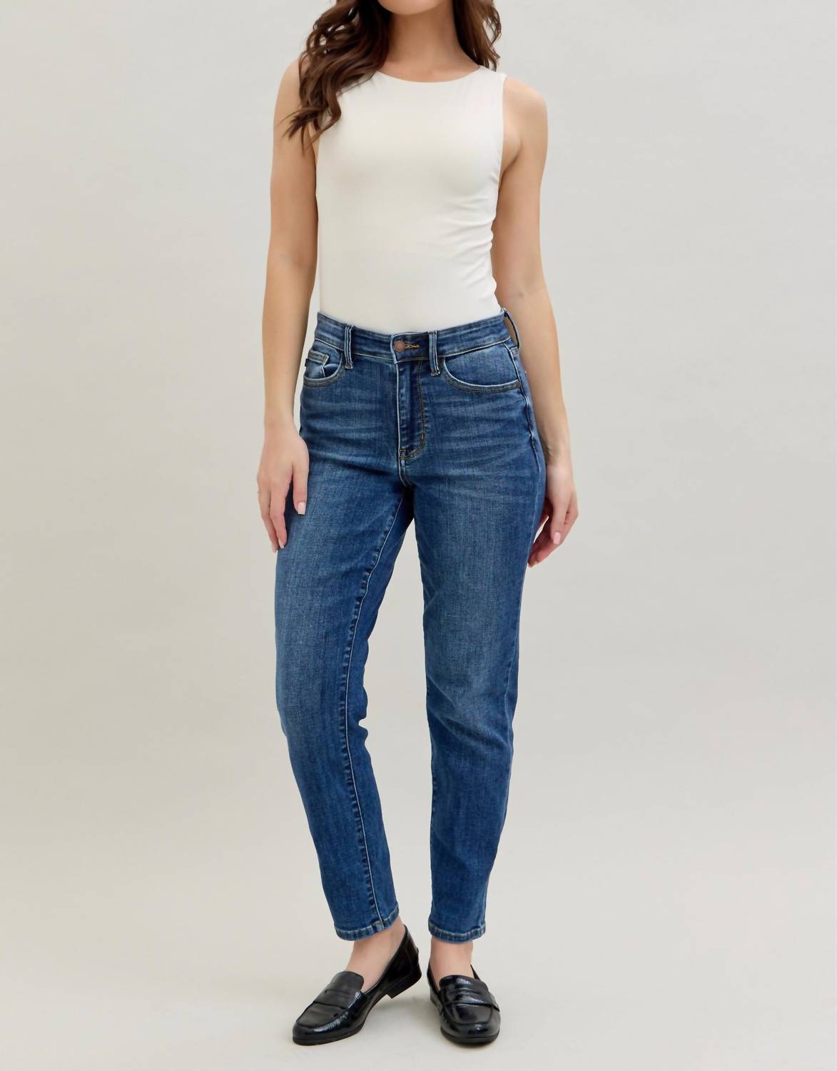 Judy Blue - Buttery Soft Shield Back Pocket Stretch Slim Fit