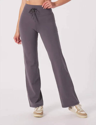 Glyder - Sultry Straight Leg Pant