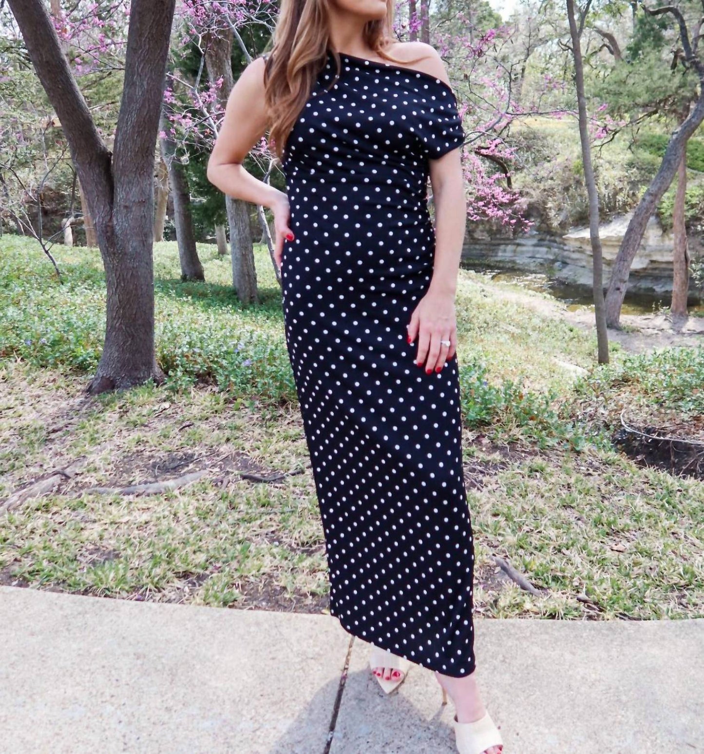 2.7 August Apparel - City Stroll Maxi Dress