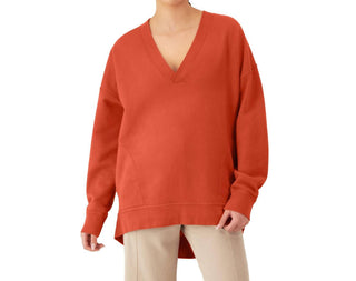 Champion - Oversized V-Neck Pullover