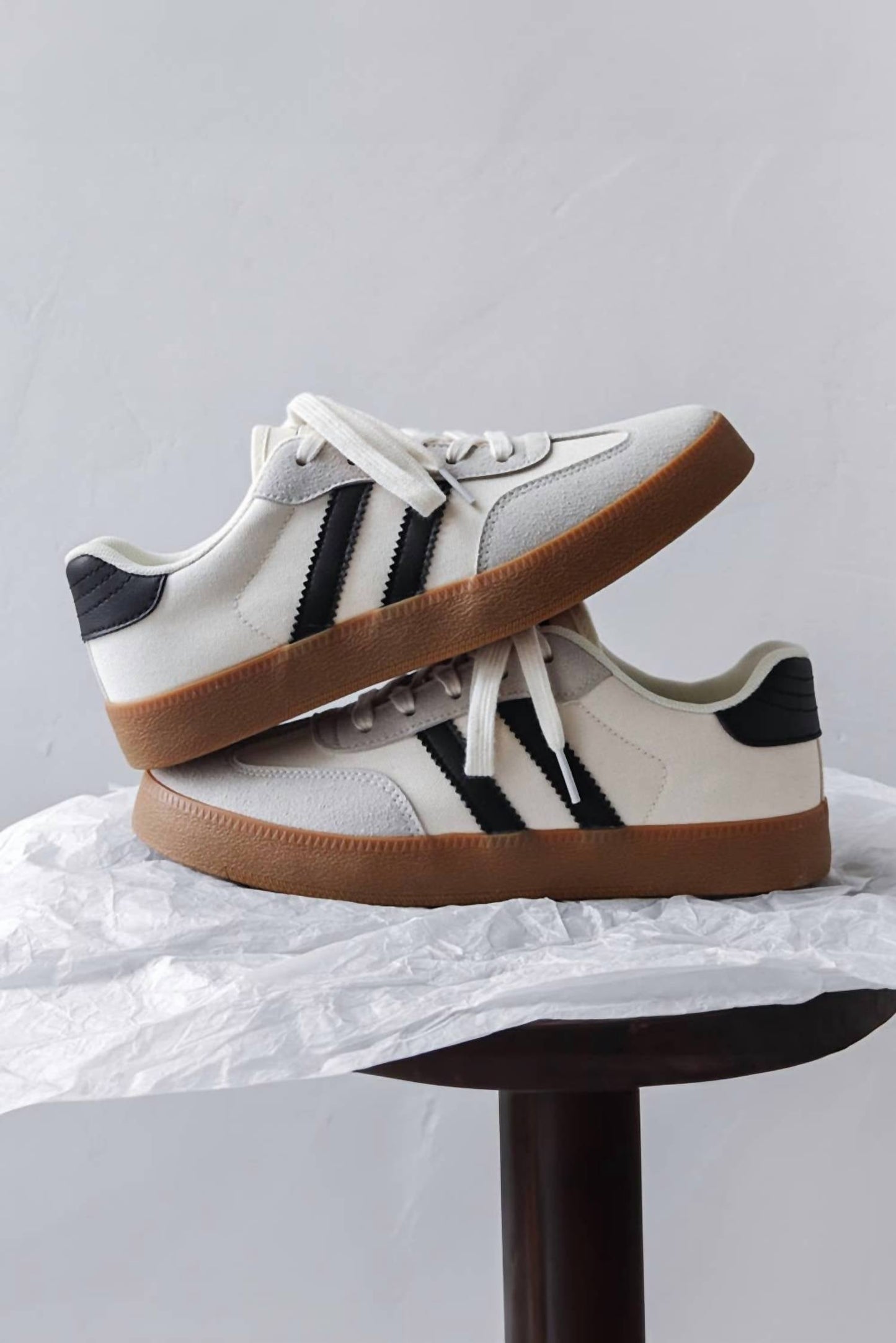 Little Daisy Closet - Women's Vintage Stripe Lace-up Flat Sneakers