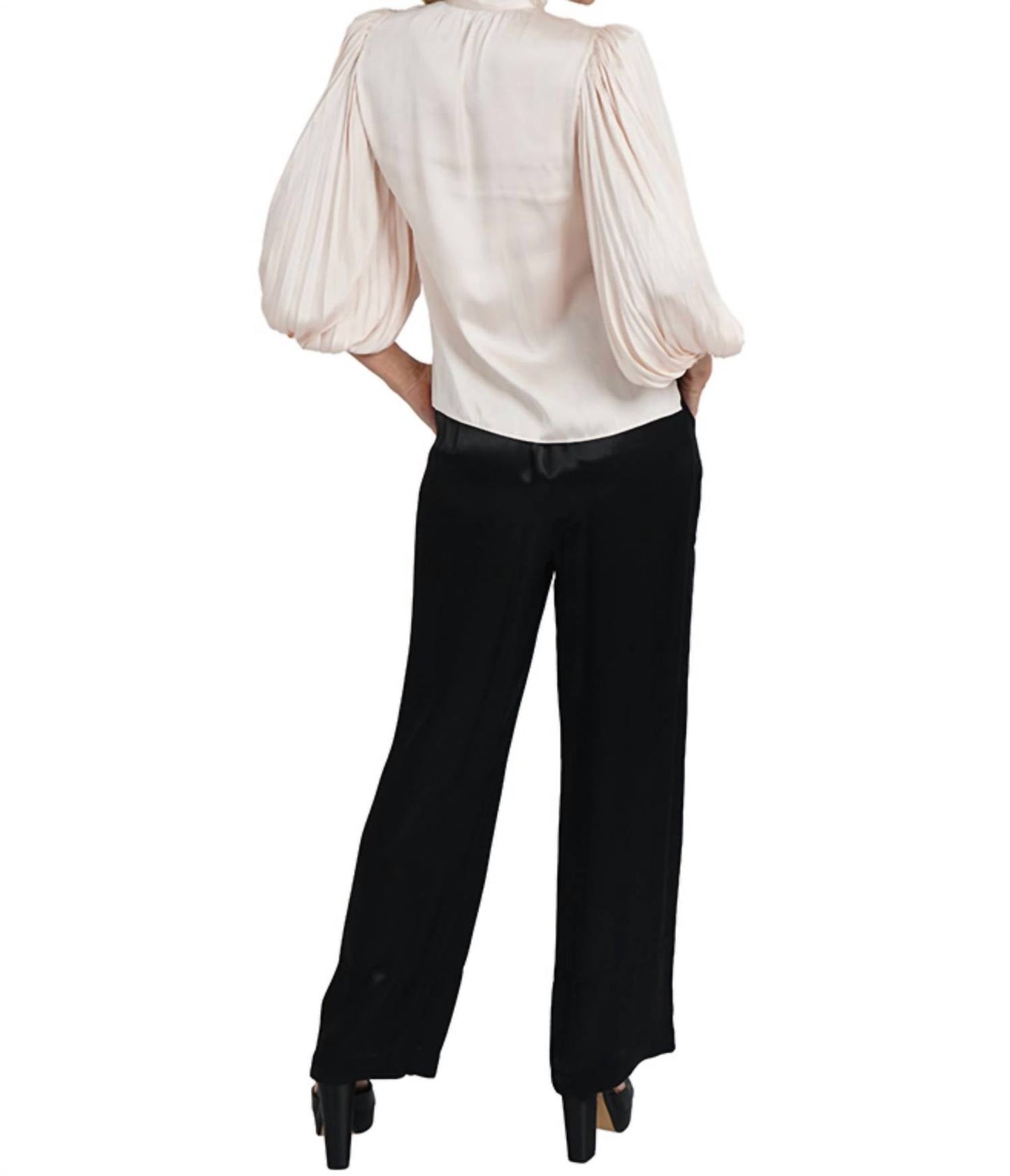 Love Token - Lizzie Pleated Sleeve Blouse