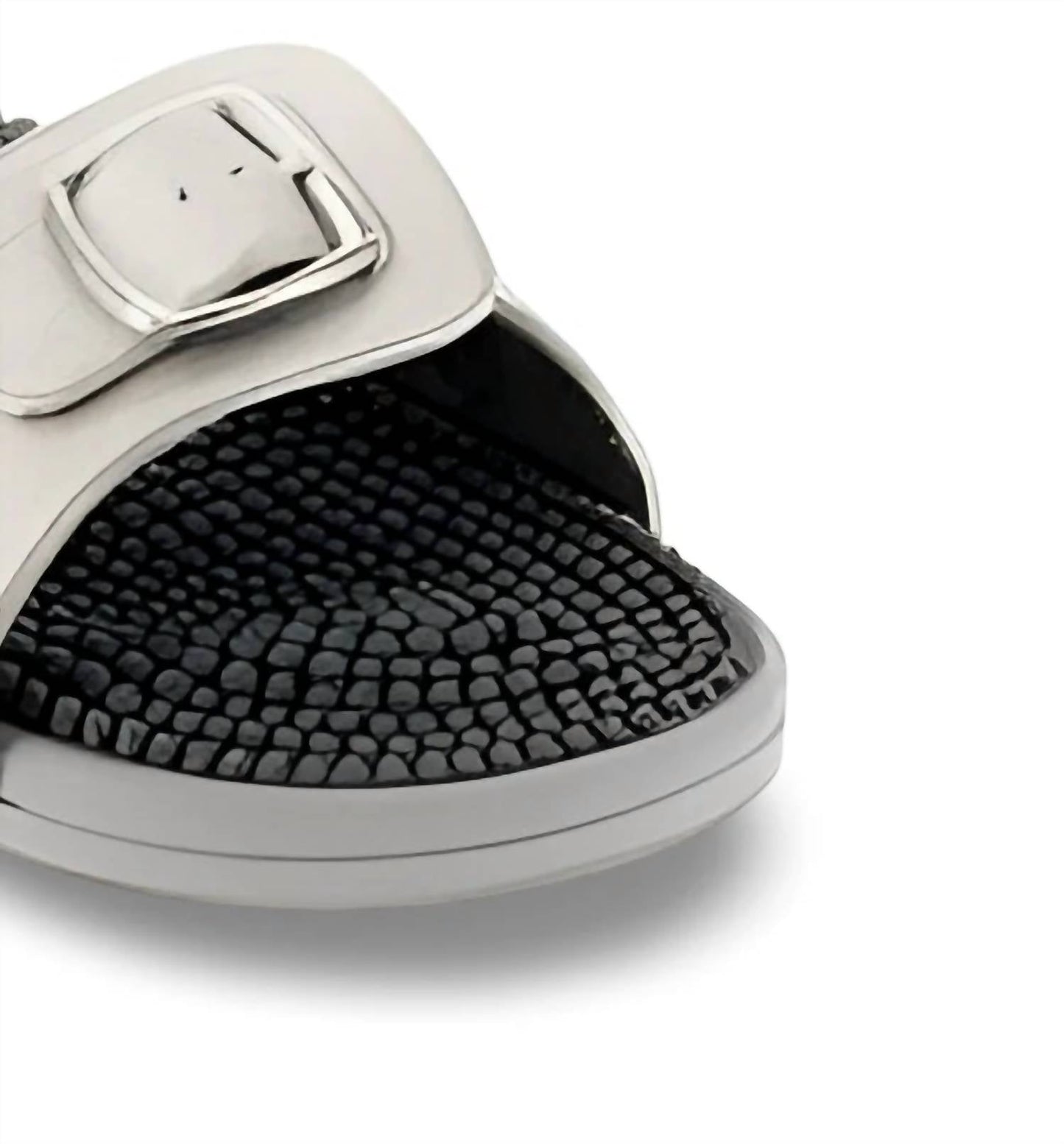 Kenkoh - Women's Chai V Sandal