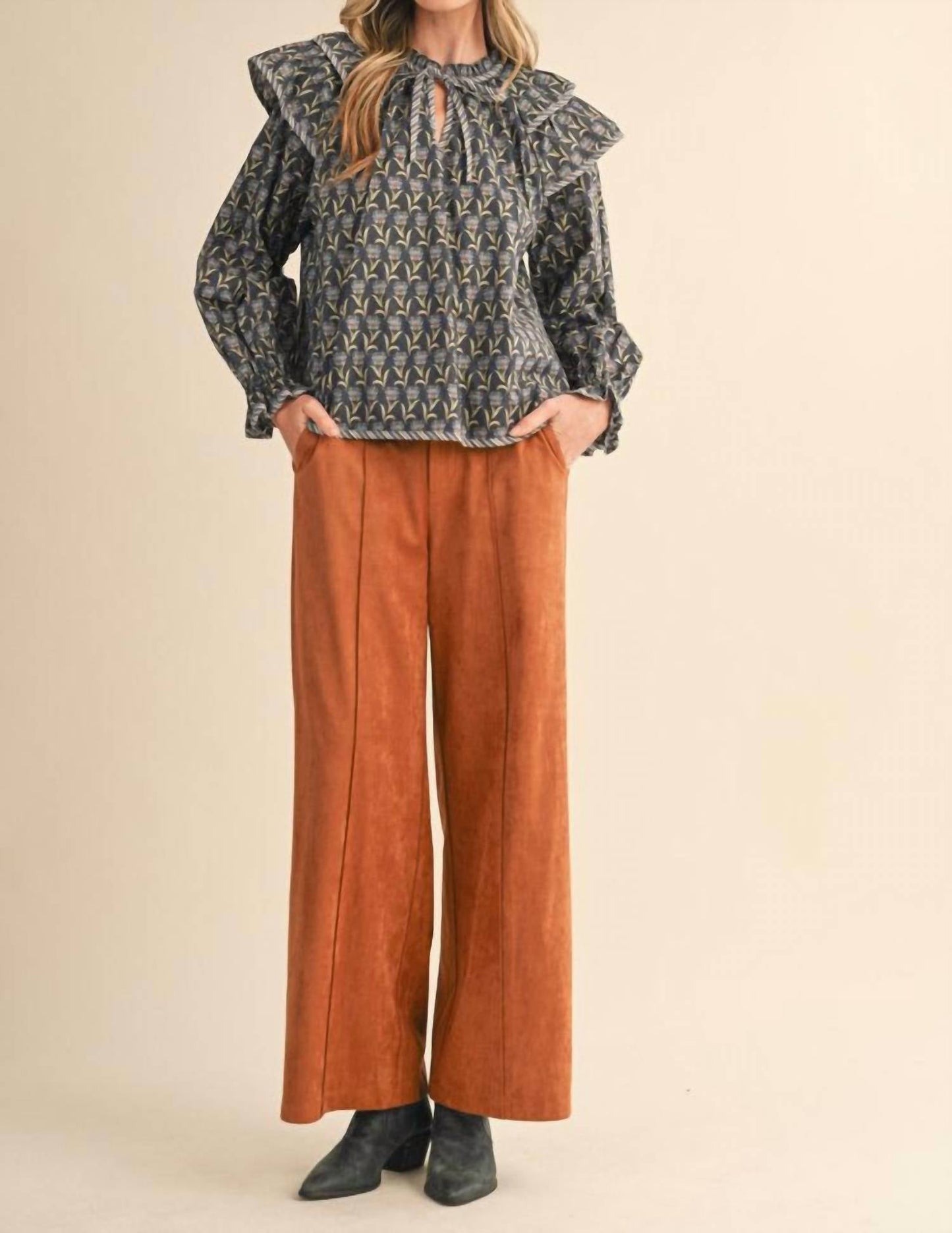 &Merci - Steady My Heart Floral Top