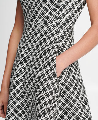 DKNY Women's Printed Fit& Flare Mini Dress Black Size 8