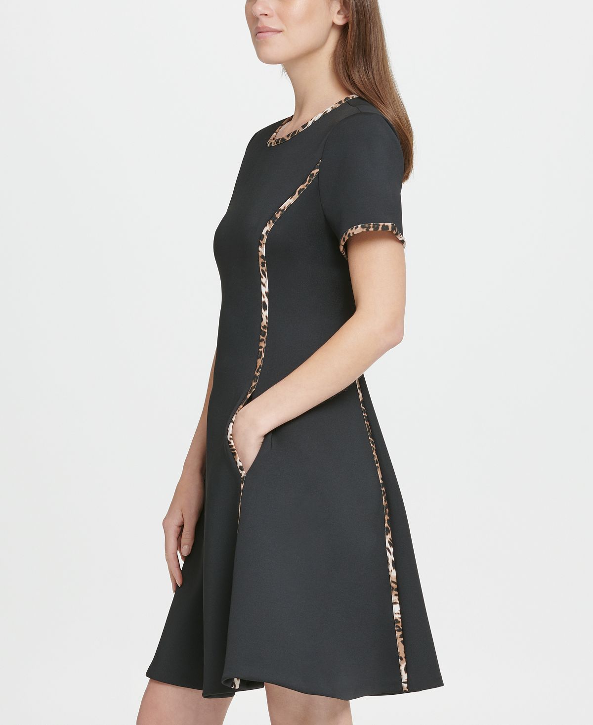 DKNY Women's Animal Print Short Sleeve Jewel Neck Above the Knee Fit Flare Dress Black Size 6