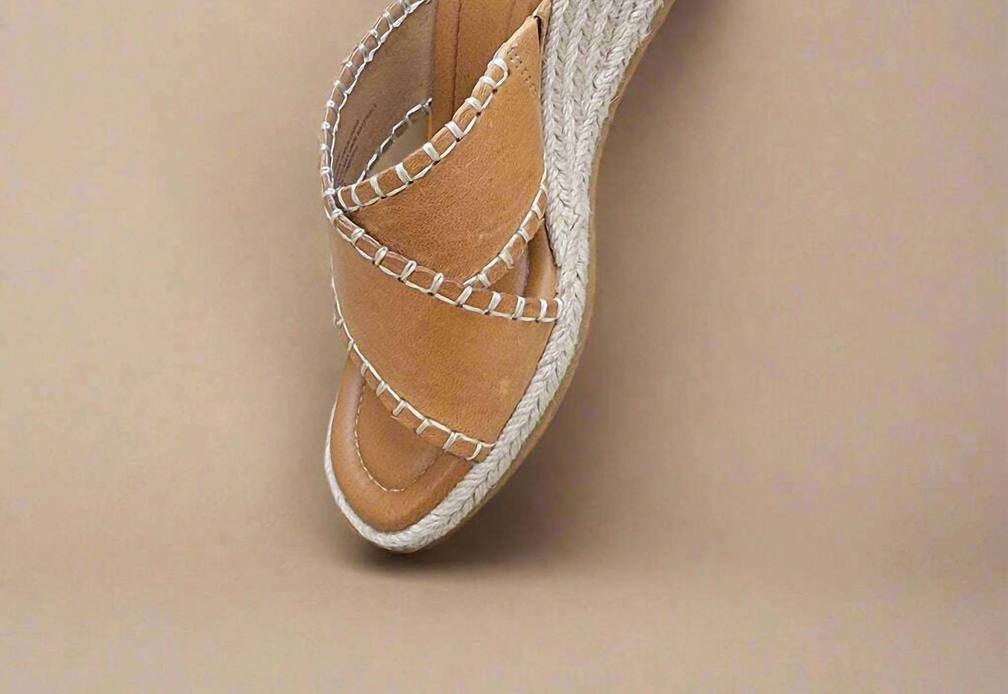 sofft-womens-indie-sandals
