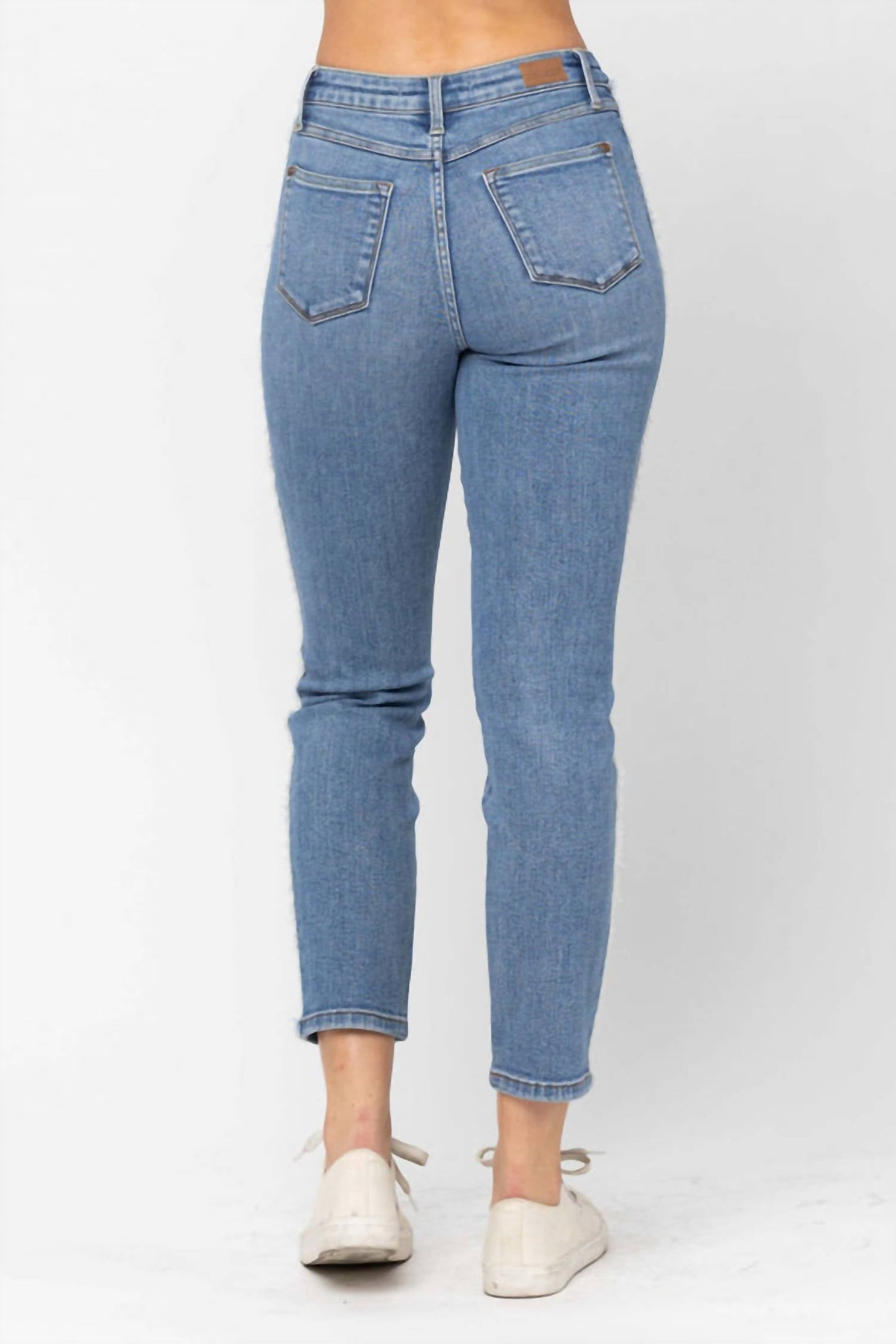 Judy Blue - Serenity Fray Detail Slim Fit Jeans