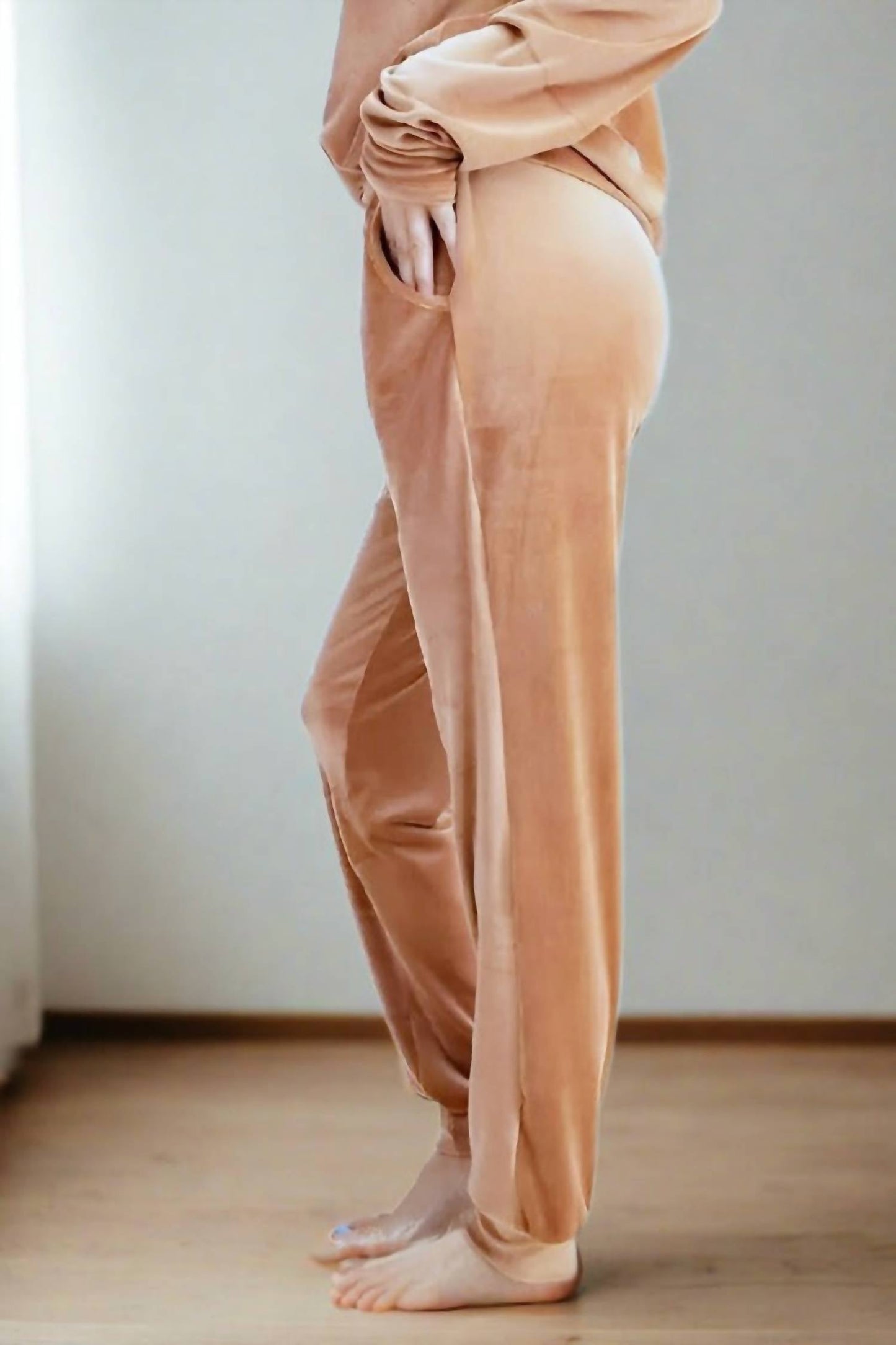 143 Story - Velour Lounge Jogger Pants