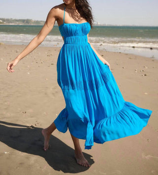 Promesa - Solid Maxi Dress