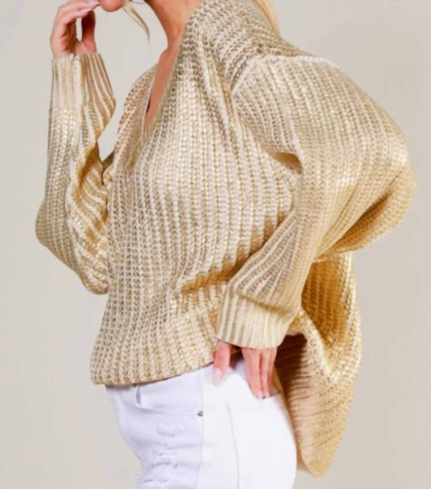 Vine & Love - Chunky Knit V-neck Sweater