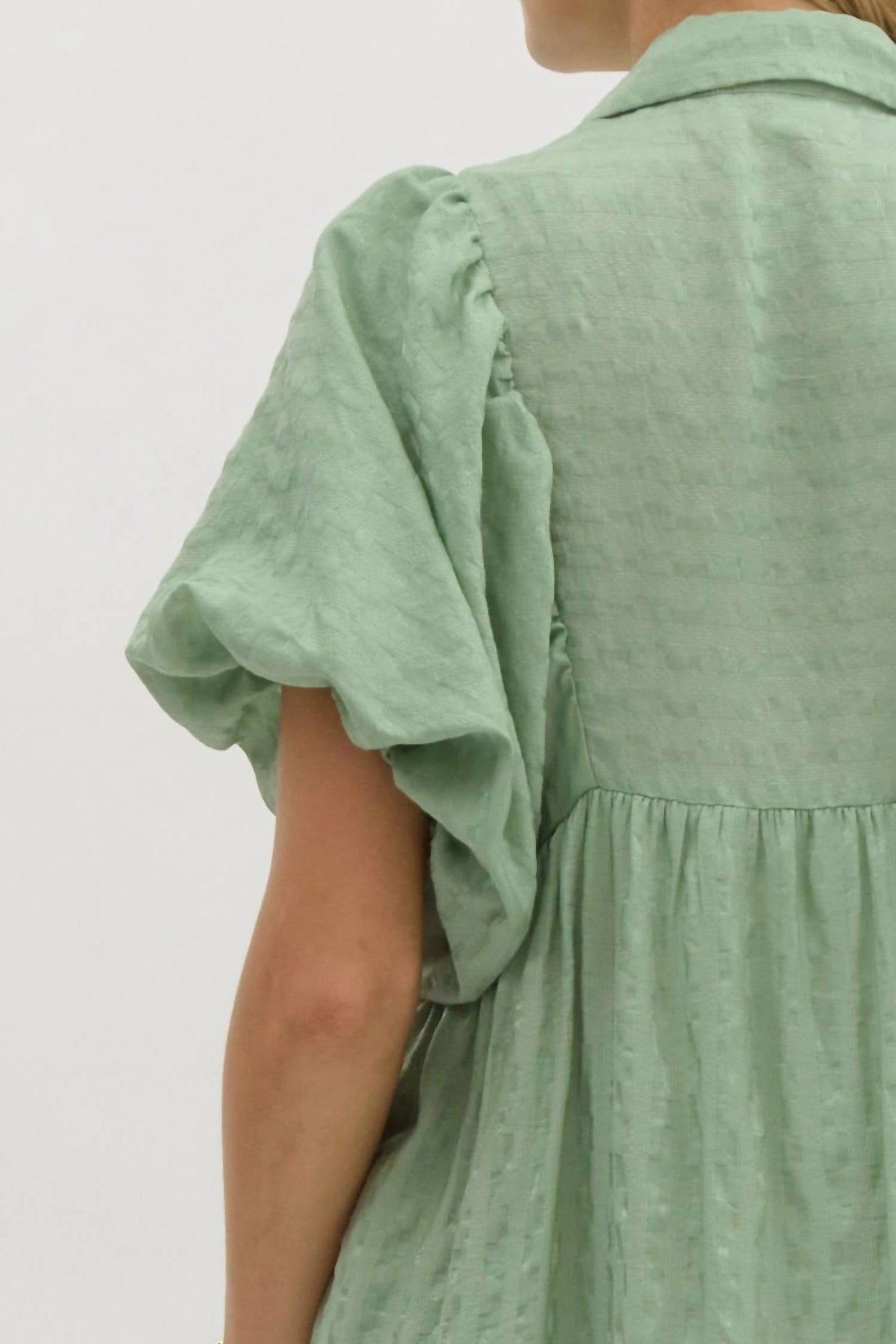 Entro - Textured Short Sleeve Midi Dress