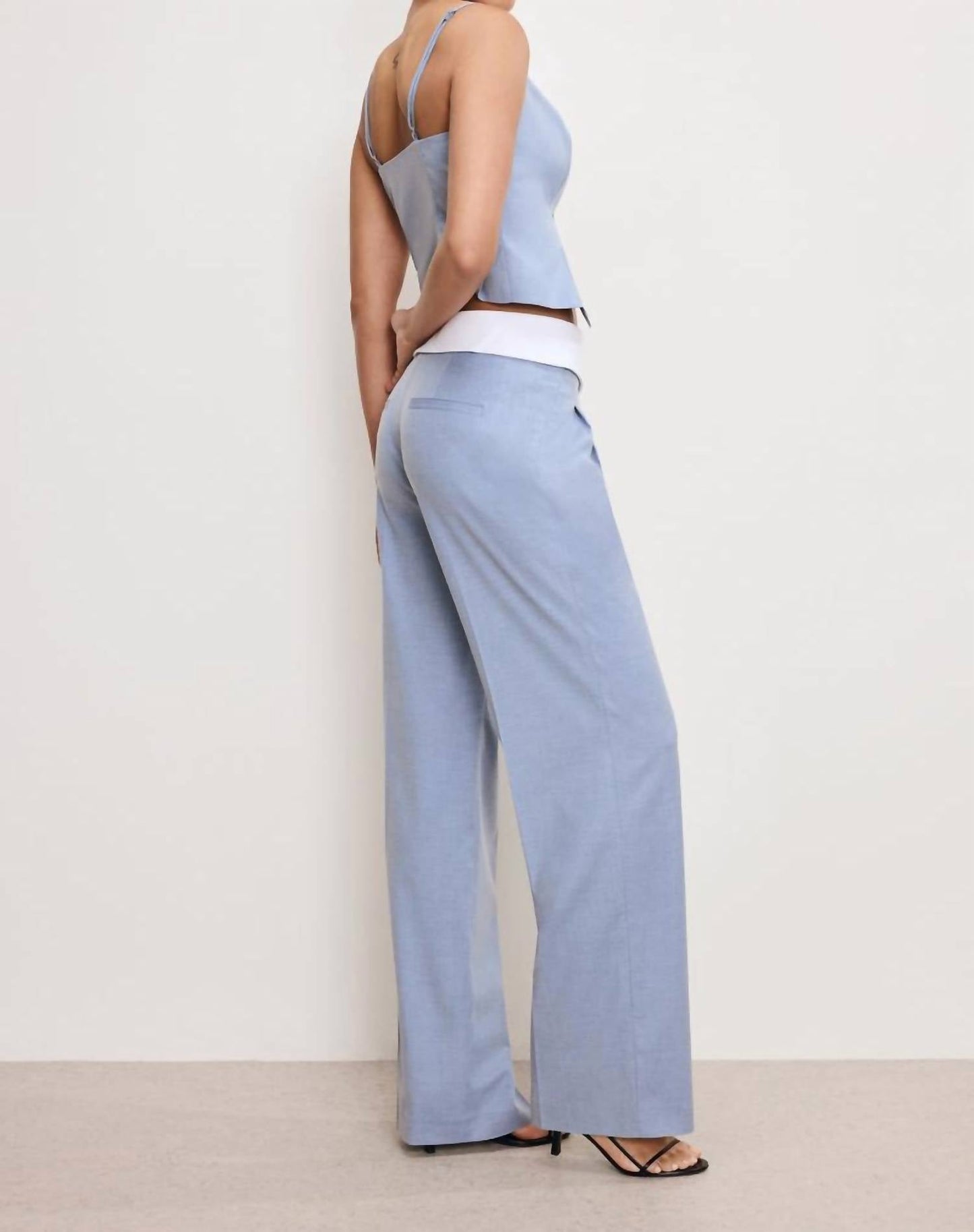 Good American - Twill Suiting Foldover Trouser Pant