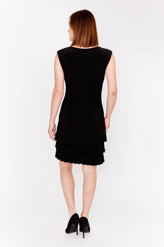 Frank Lyman - Knee Length Shift Mini Dress